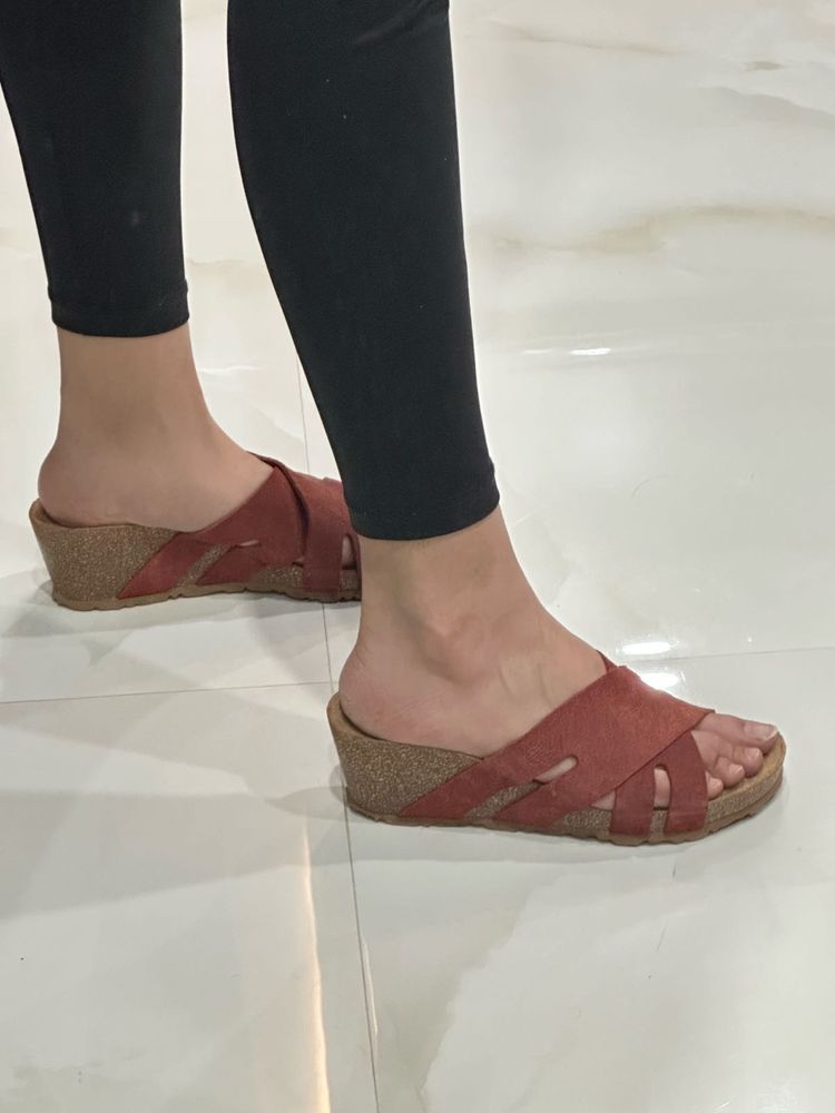 Yokono Wedges