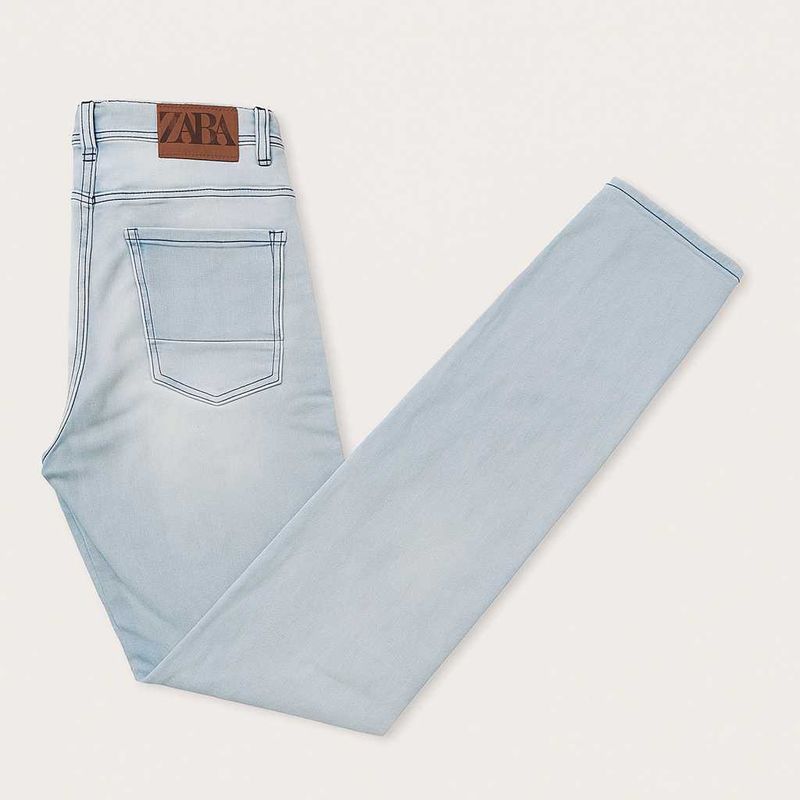 Zara Light Wash Jeans