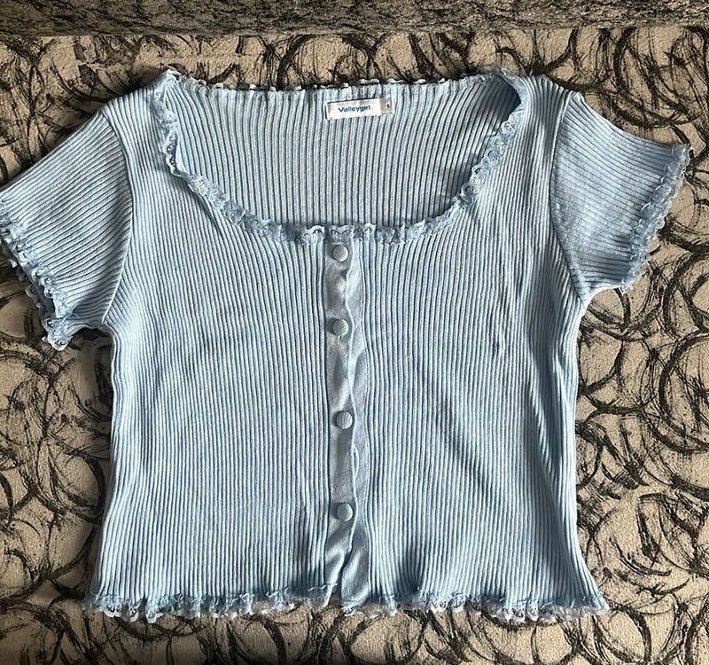 RIBBED+LACE BUTTON UP TOP