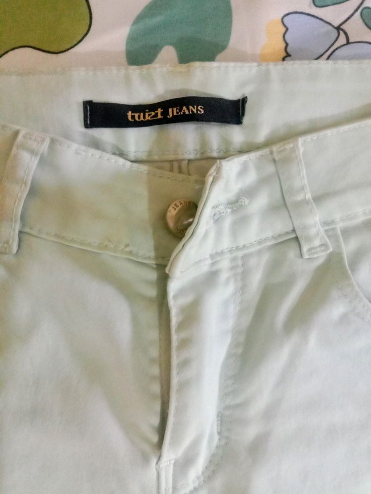 Women&#39;s Quarter Denim