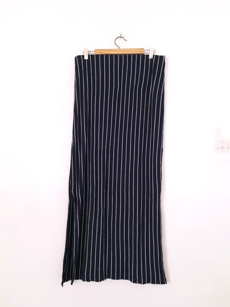 Navy Blue Casual Skirt (Women&#39;s)