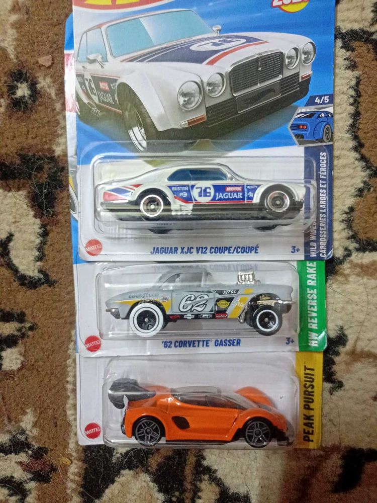 Hot Wheels Car Set
