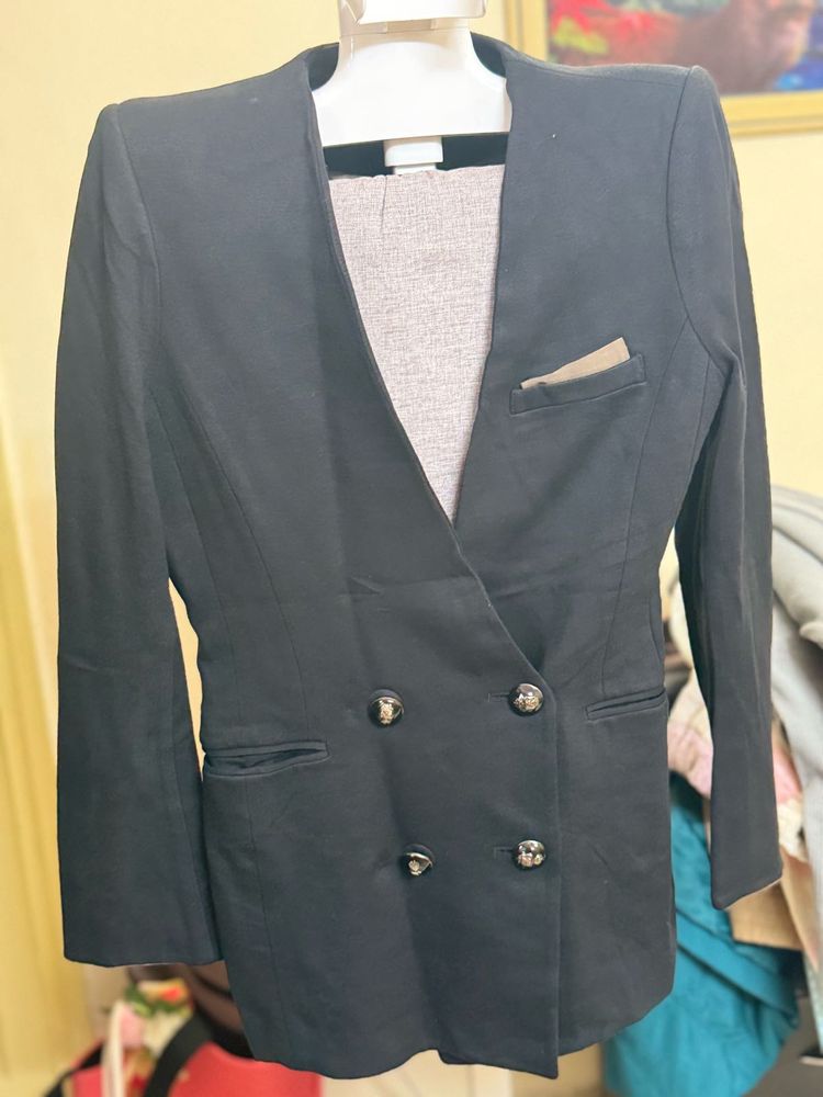 Black Blazer