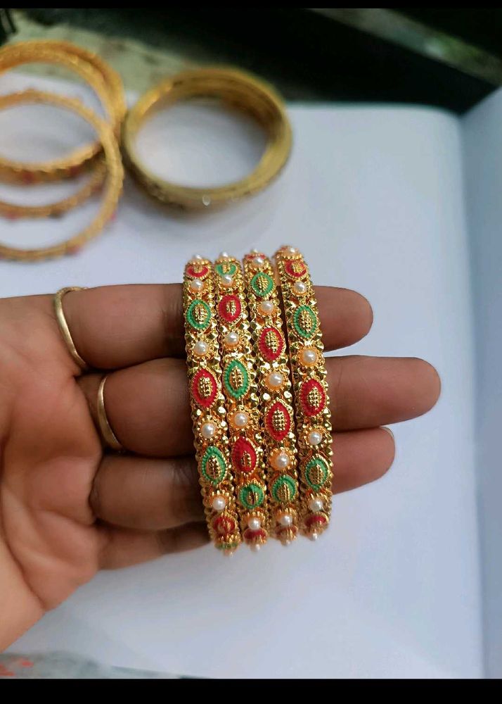 Long Set With ,4bangles