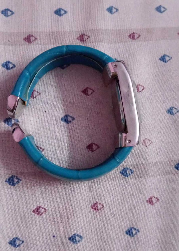 trendy bracelet watch