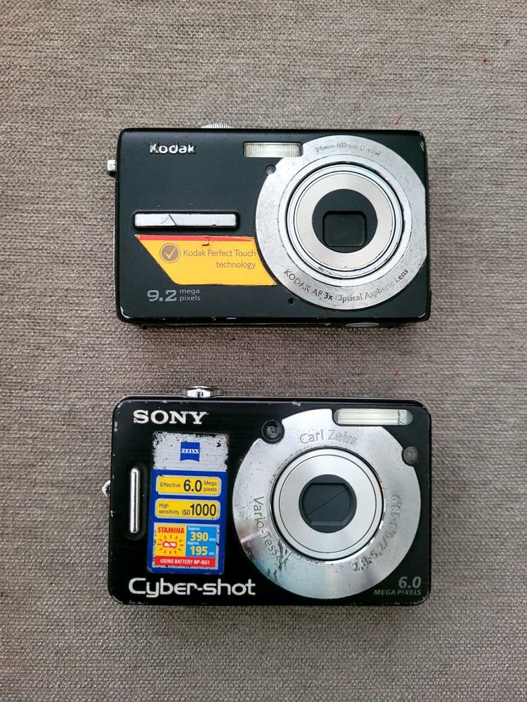 2 Digital Camera Combo