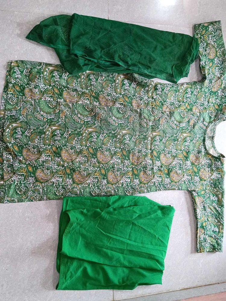 Green Printed Kurta Set