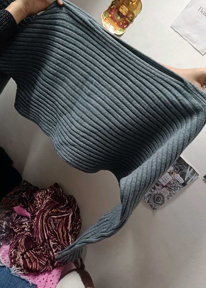 Gray Ribbed Skirt