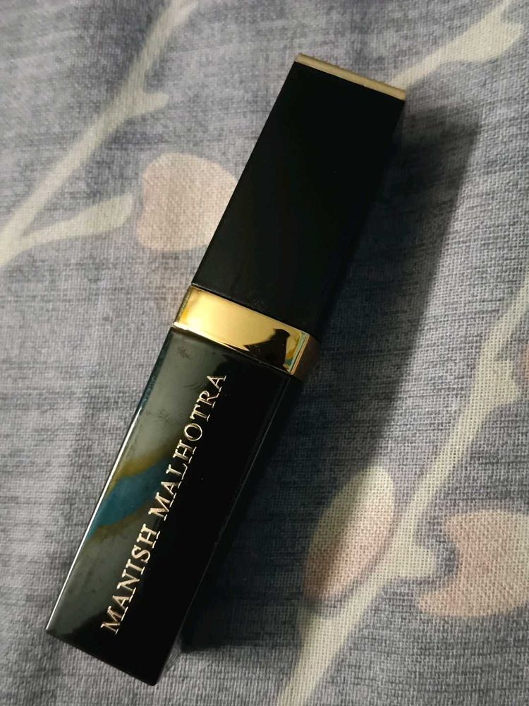 Manish Malhotra Liquid Matte Lipstick 💄