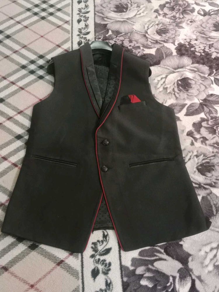 Stylish Black Waistcoat