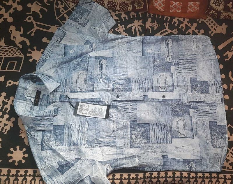 Highlander shirt with tag not used