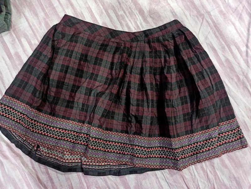 Arrow Skirt