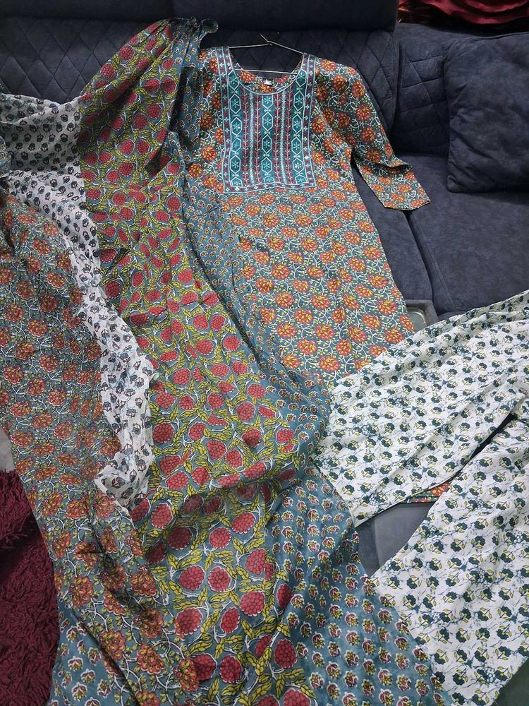 Floral Kurta Set L size