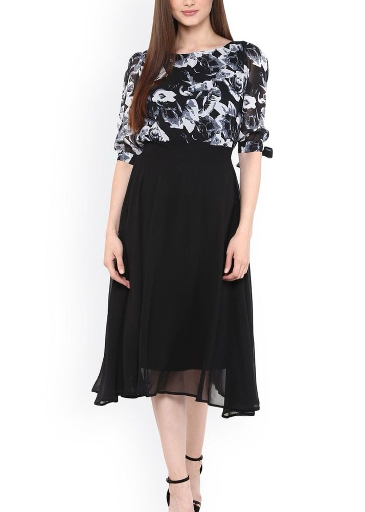 A Line Harpa Dress