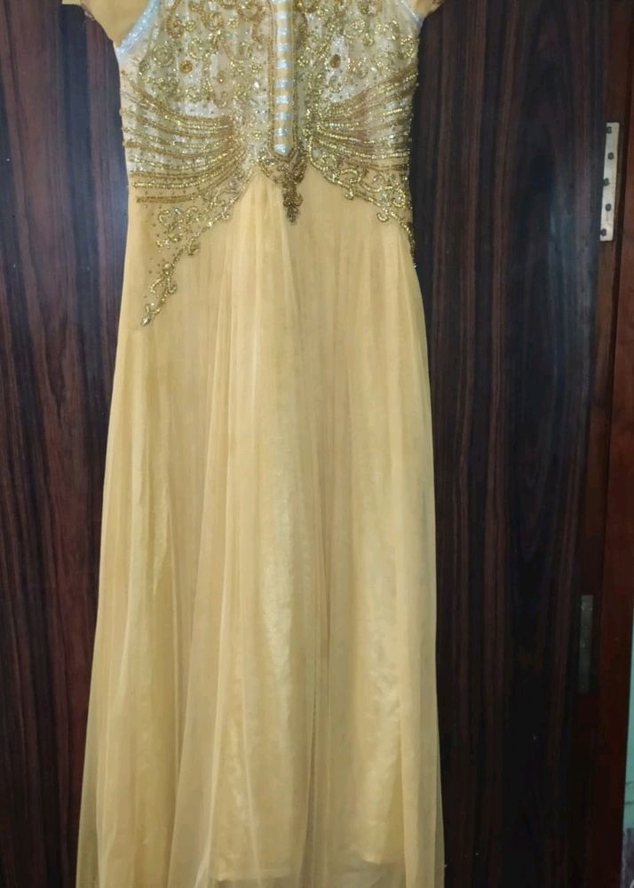 One Of My Favourite Gown Size S Good In Condition
