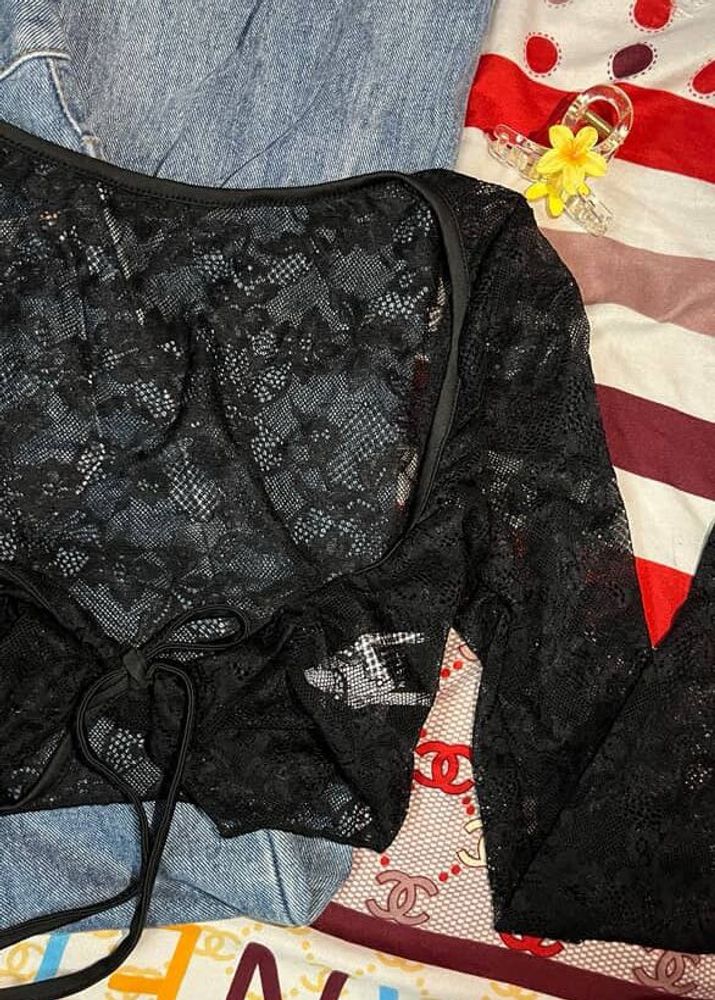 Black Lace Long Sleeve Top
