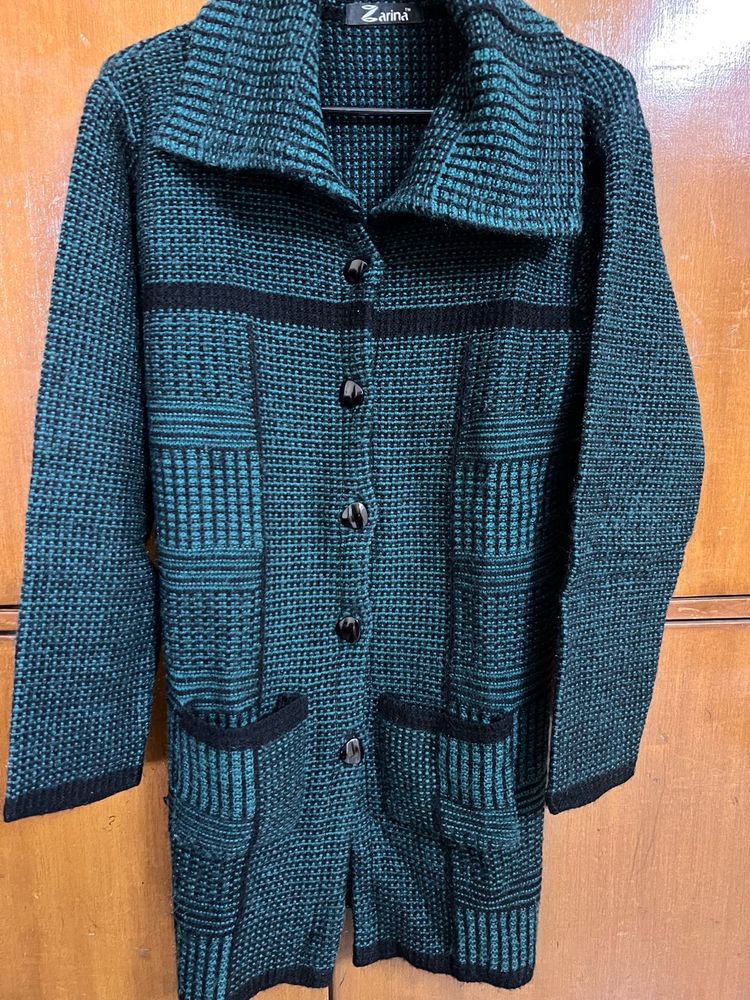 Green Winter Coat 🧥 🦚