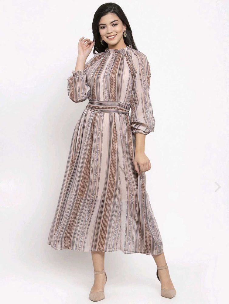 Elegant Striped Midi Dress (34-36)