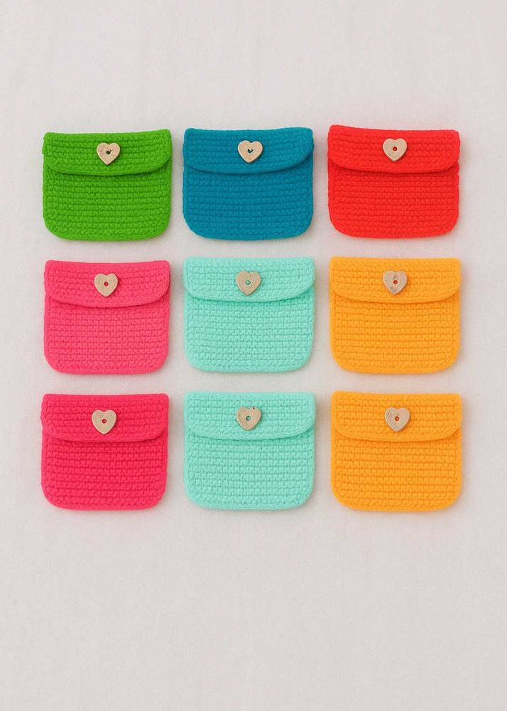 Crochet cardholders