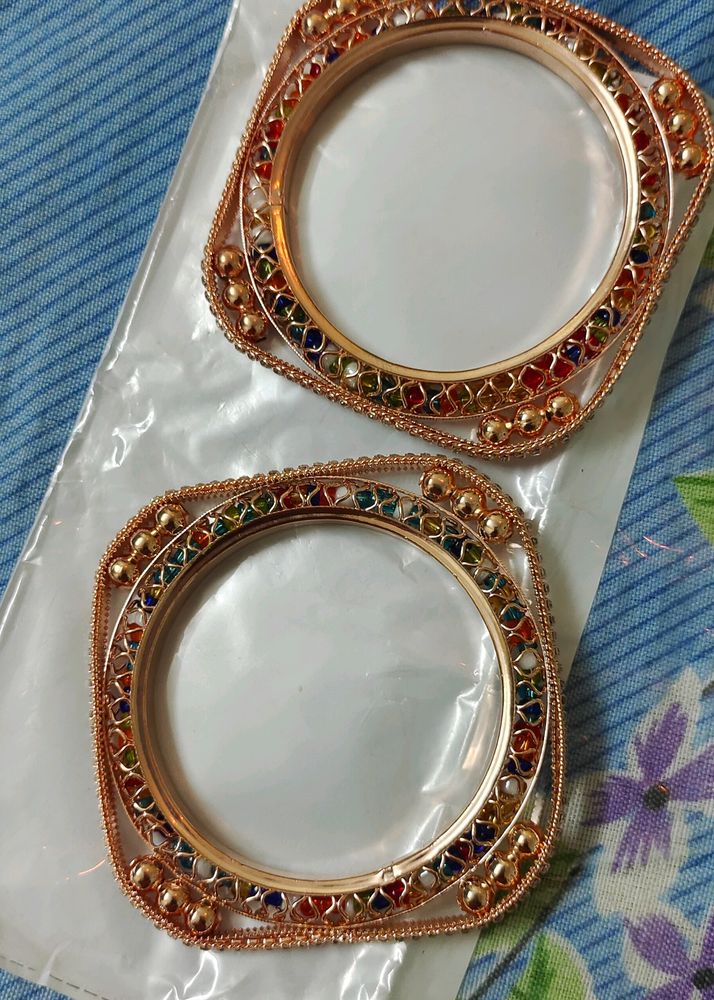 Unique Rosegold Bangles set Of 2