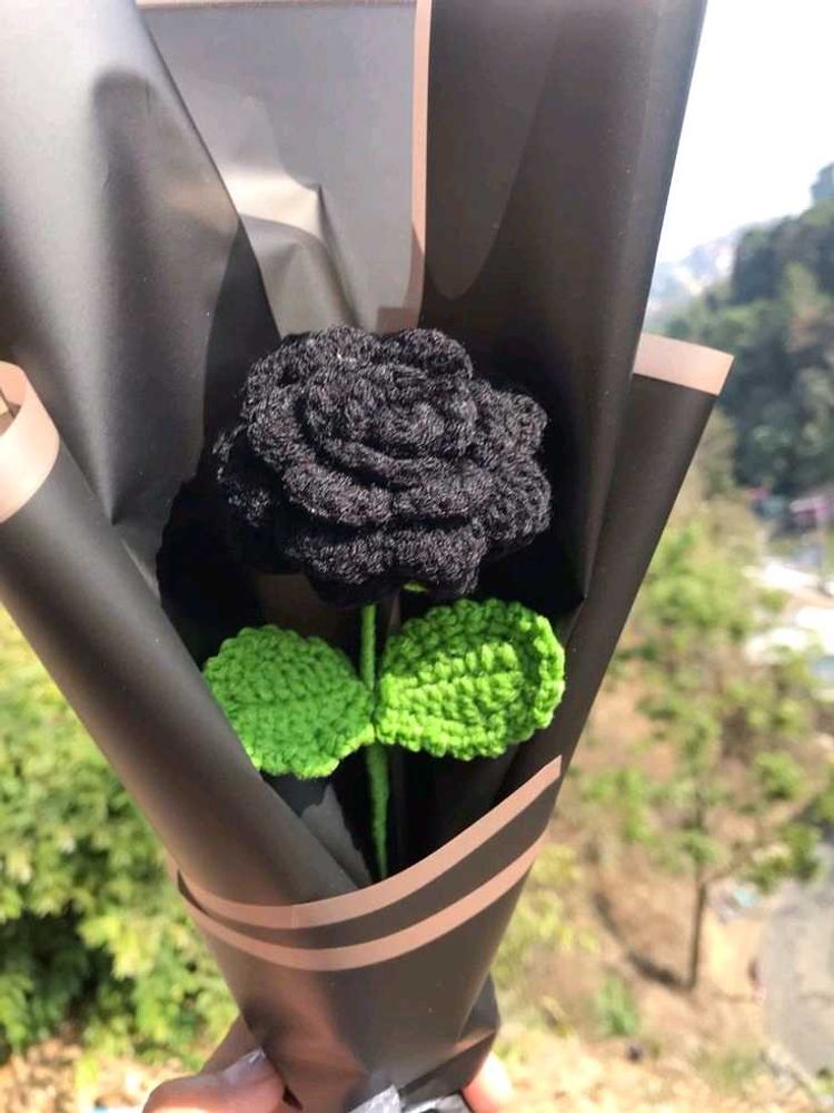 black 🖤 Rose