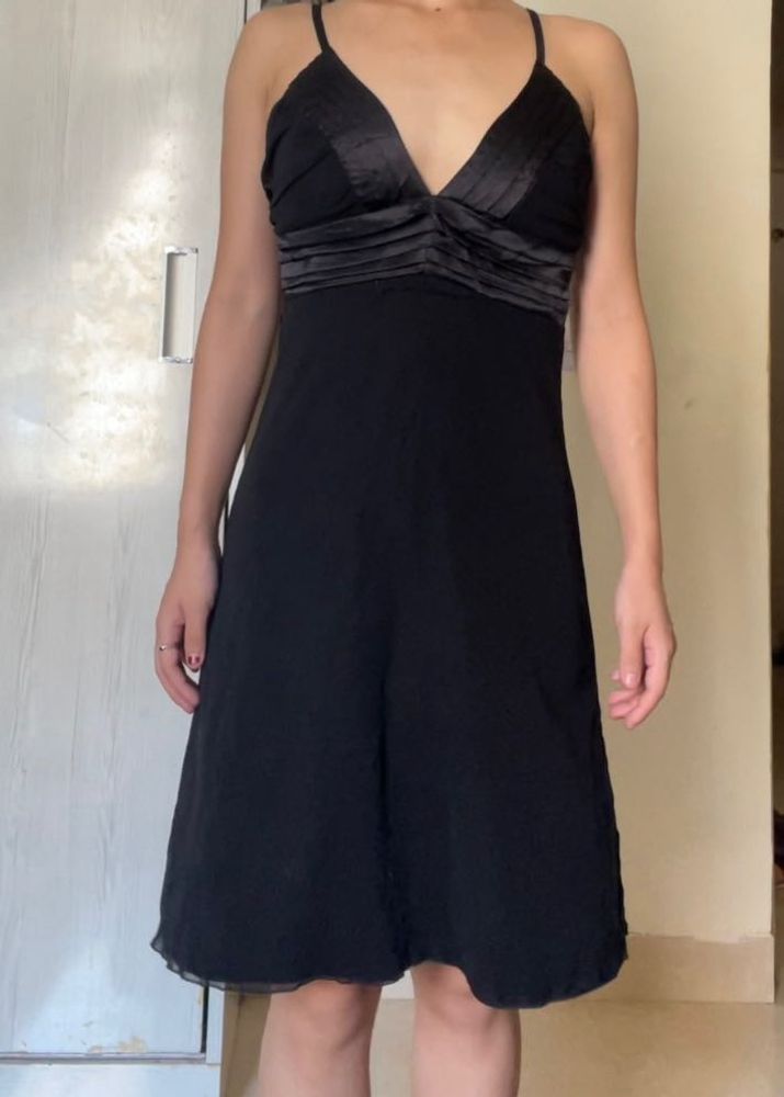 Black Padded Short Dress