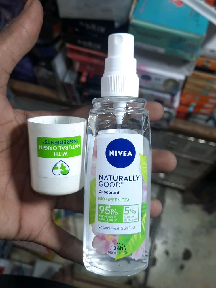 Nivea Deodorant Roll On Spray