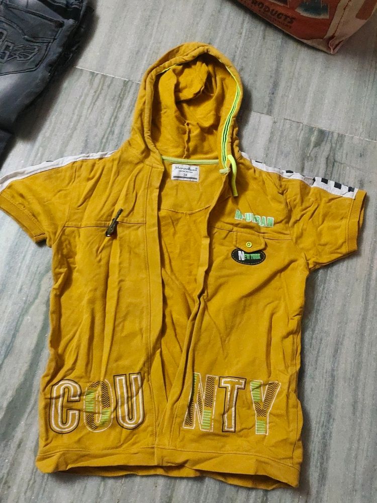 Shirt With Hoodie
