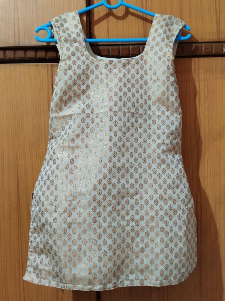 Short Kurti