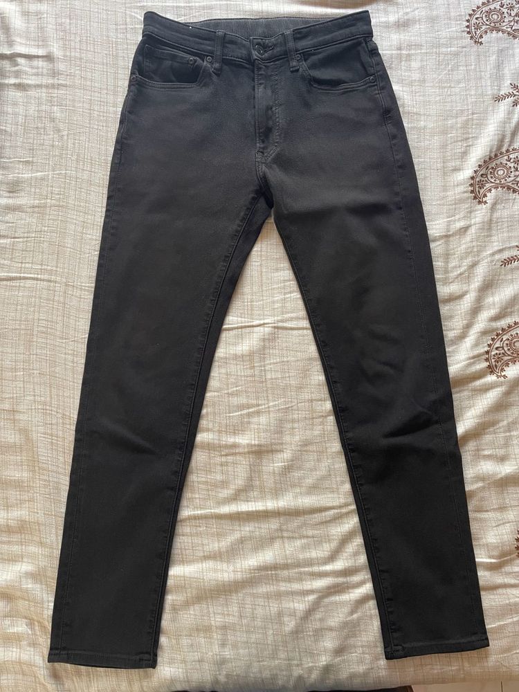 Uniqlo Black Jeans
