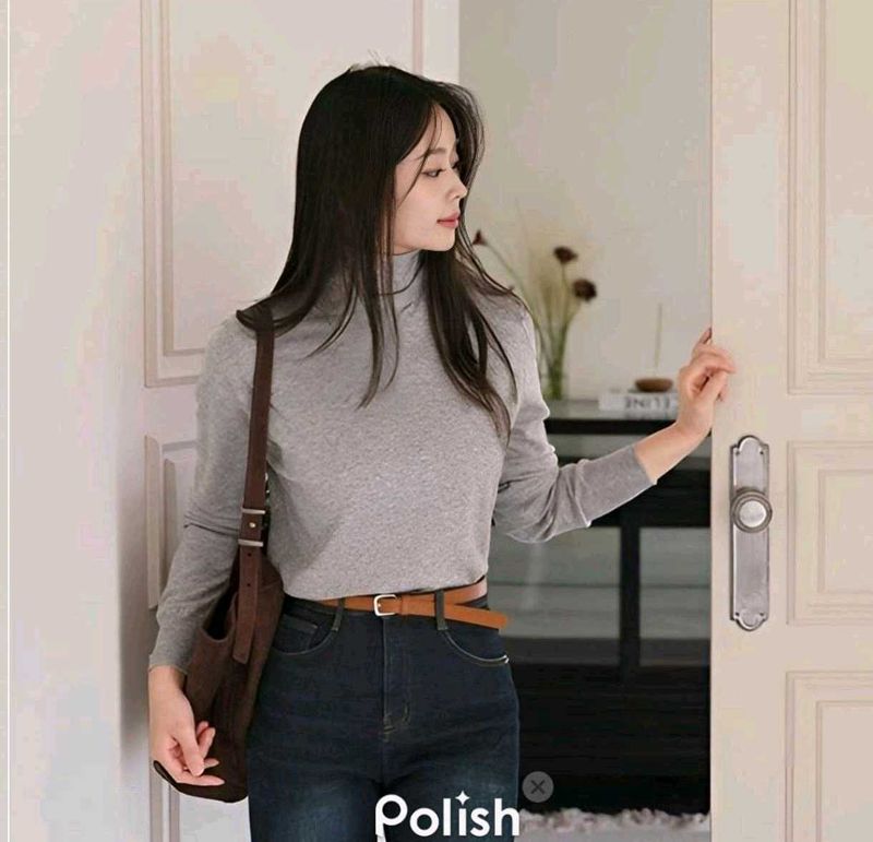 New with tag Pinterest Cute Gray Long Sleeve Top