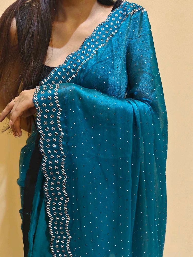 Hot Bollywood Silk Blend Saree With Free Petticoat
