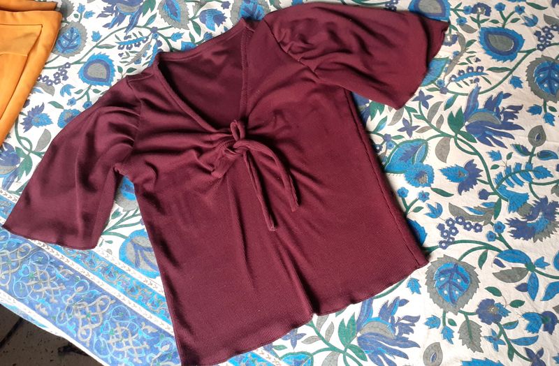 SKIN FIT RIBBED CROP TOP