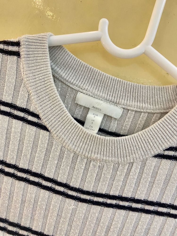 H&amp;M Knit Top