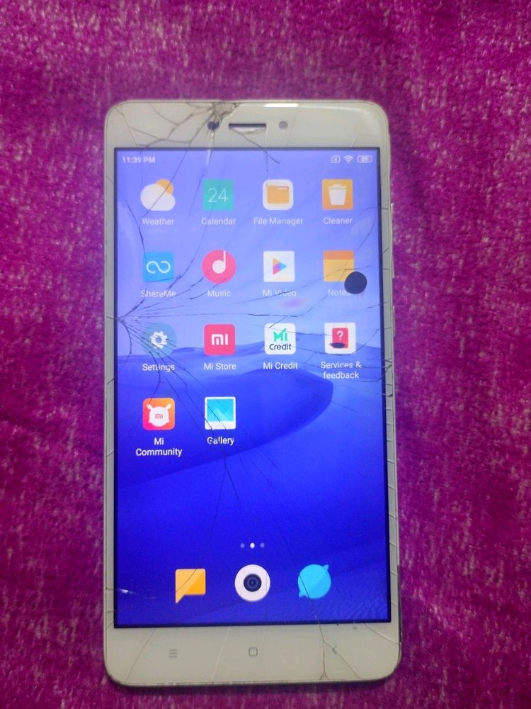 REDMI Note 4 32gb With Data Cable And Cover
