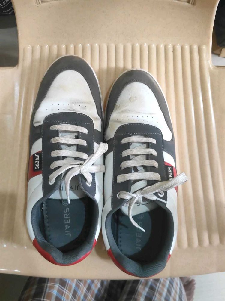 Jivers Casual Sneakers