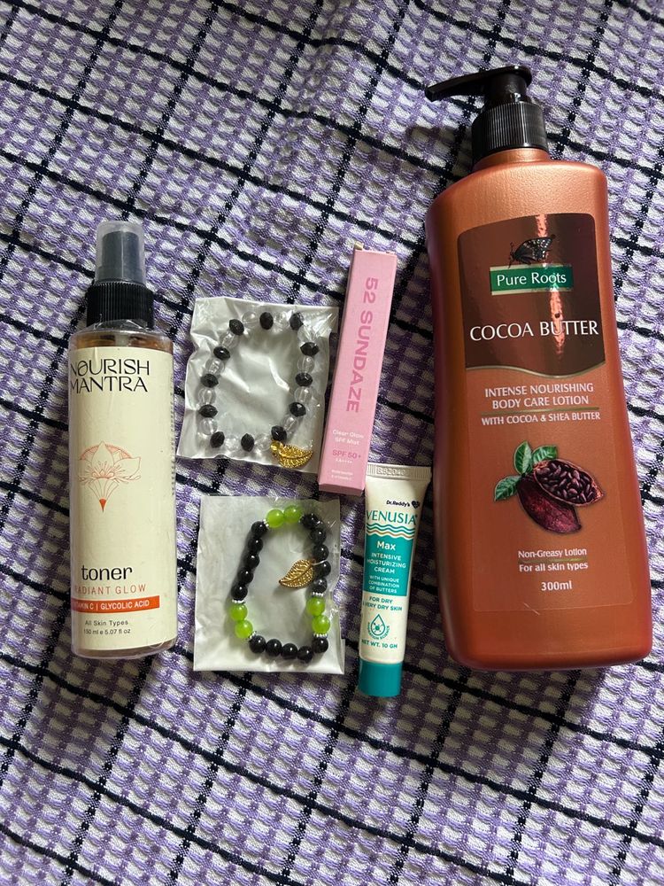 Skincare &amp; Accessories Bundle