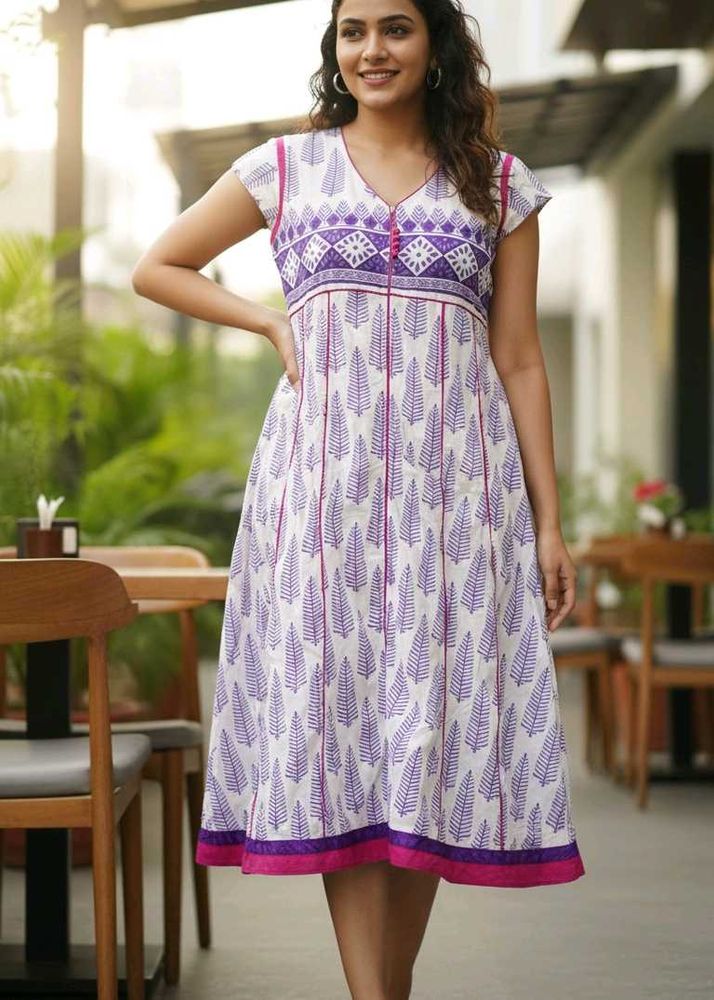 Chic White Printed Dress 👗