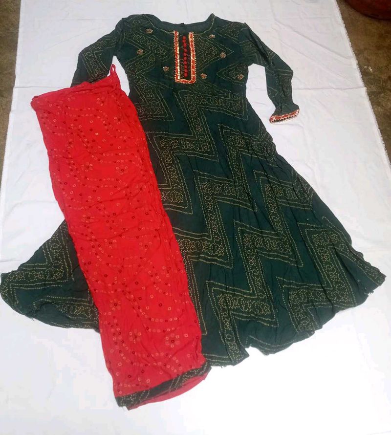 Anarkali Suit Set