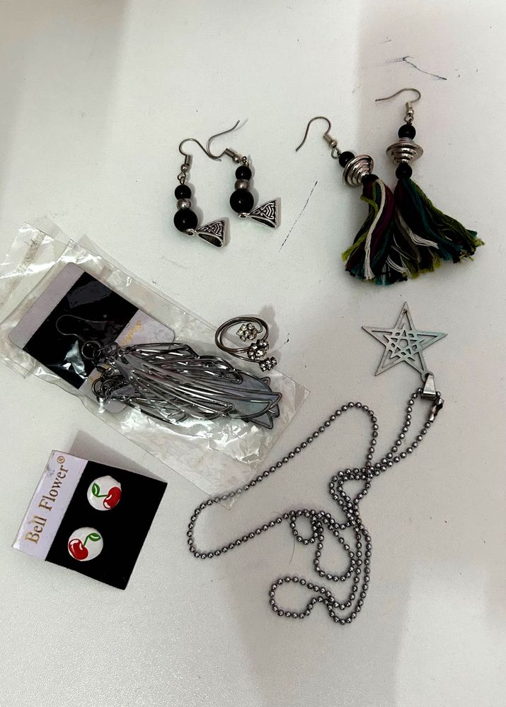 6 Pieces Set | 4 EARINGS+ 1 RING &amp; LOCKET