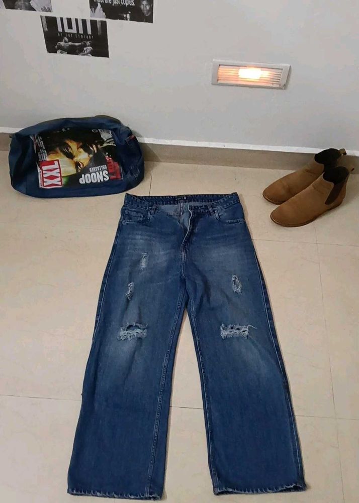 Scratched Wide Leg Baggy Jeans