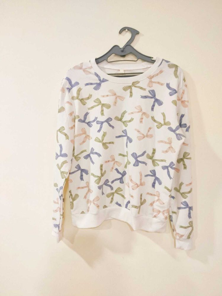 Cute Sweatshirt With Bows Print
