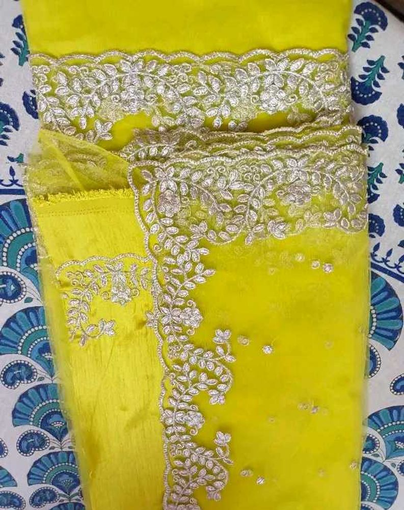 Wow Look At This Saree 😻