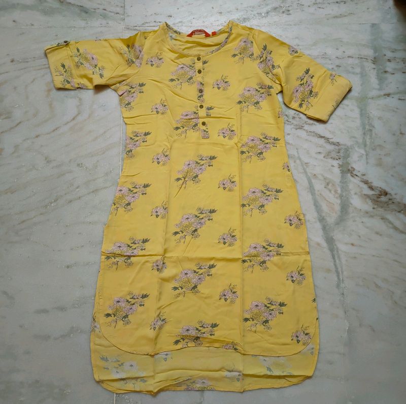 Fusion Floral Printed Kurta