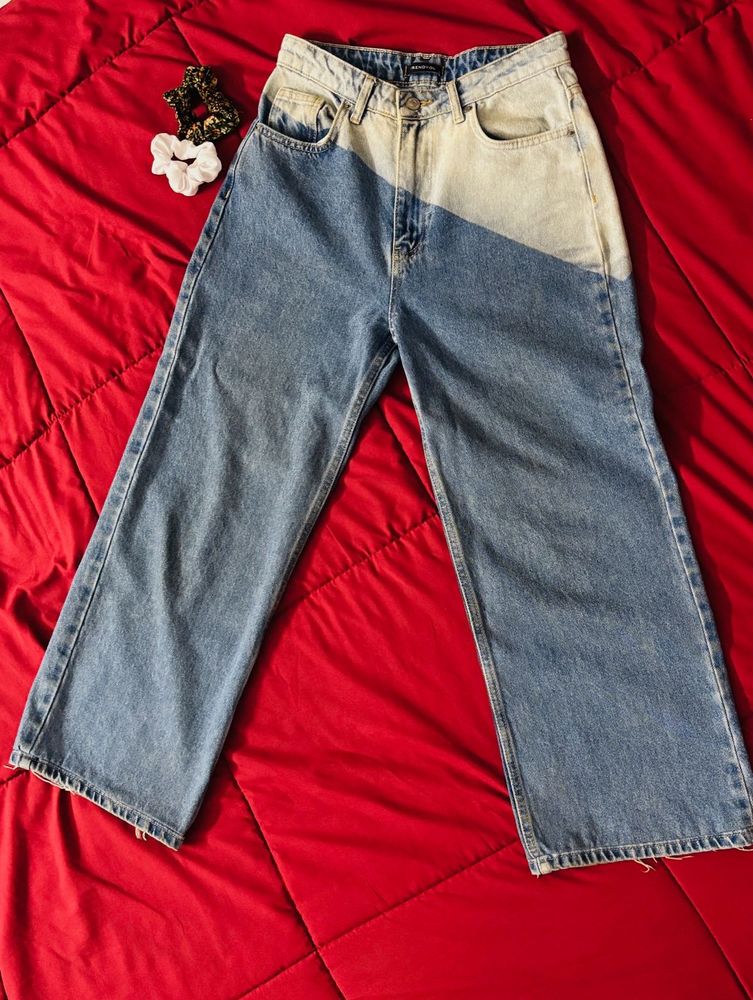 Two-Tone Wide Leg Jeans