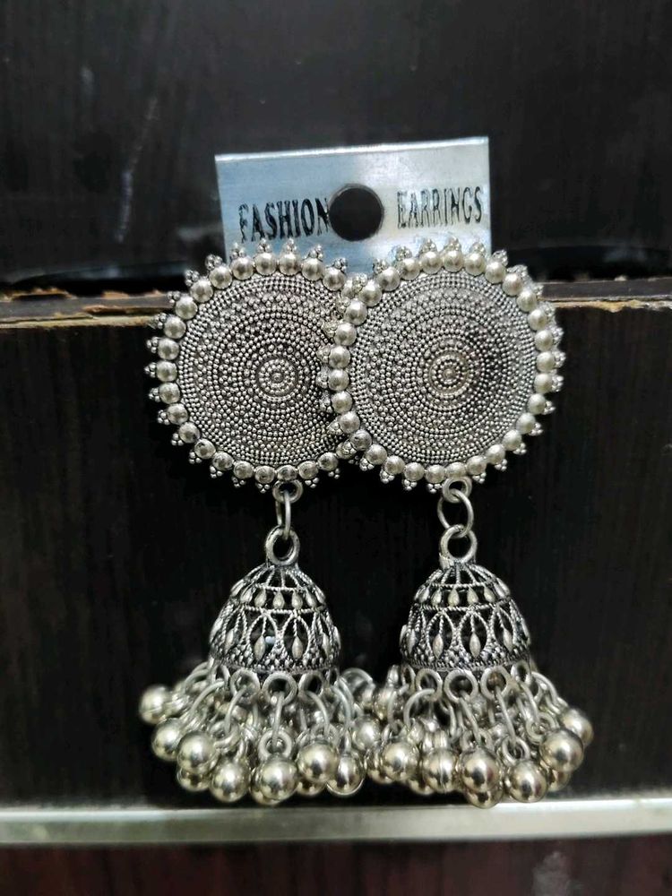 Silver Jhumka Earrings