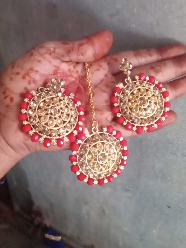Earrings &amp; Maangtika Set