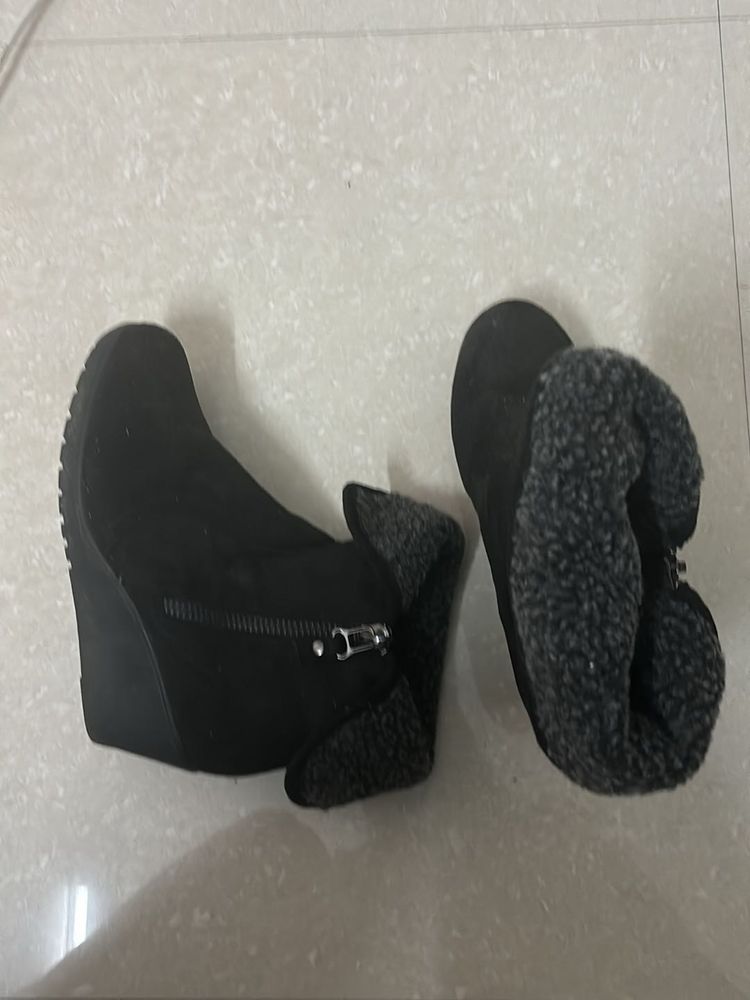 Fur Lined Boots