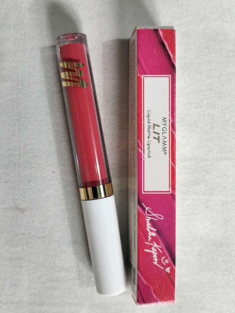 MyGlamm LIT Liquid Matte Lipstick