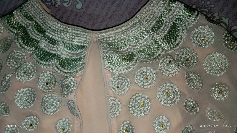 Peach😍 Embroidered Kurta Set